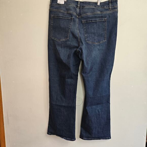NWT LANE BRYANT Tighter Tummy High-Rise Boot Jean Size 22 - Picture 5 of 12